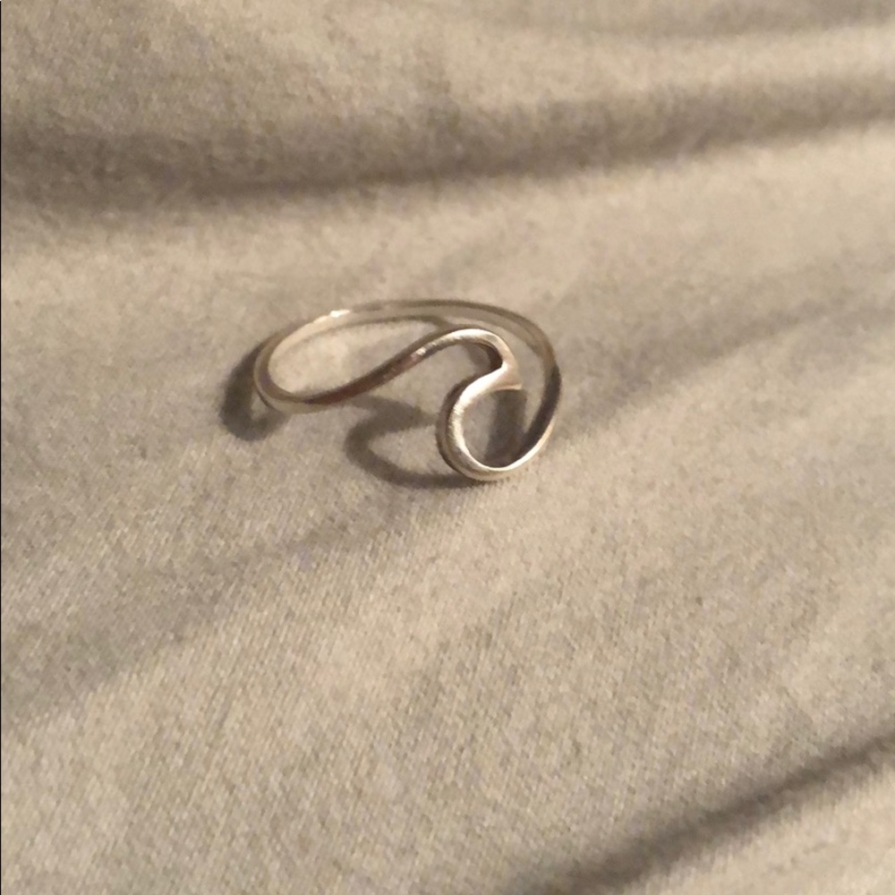 Pura Vida wave ring